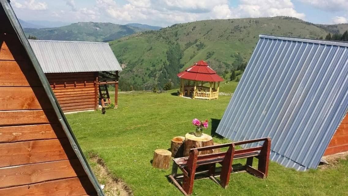 Samel'S Cottage Hrid'S Lake Prokletije بلاف المظهر الخارجي الصورة